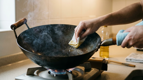 Wok Maintenance